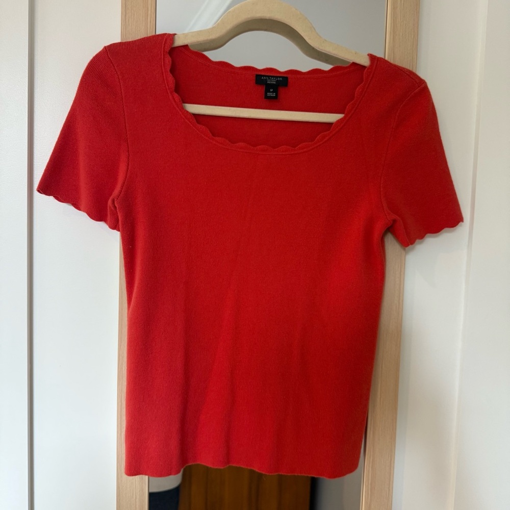 Ann Taylor Vibrant Red Knit Top